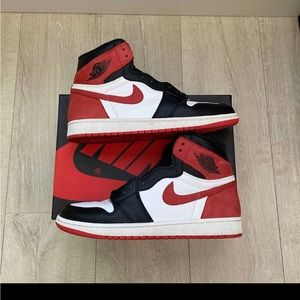 Jordan 1 High OG Track Red SIZE 9.5